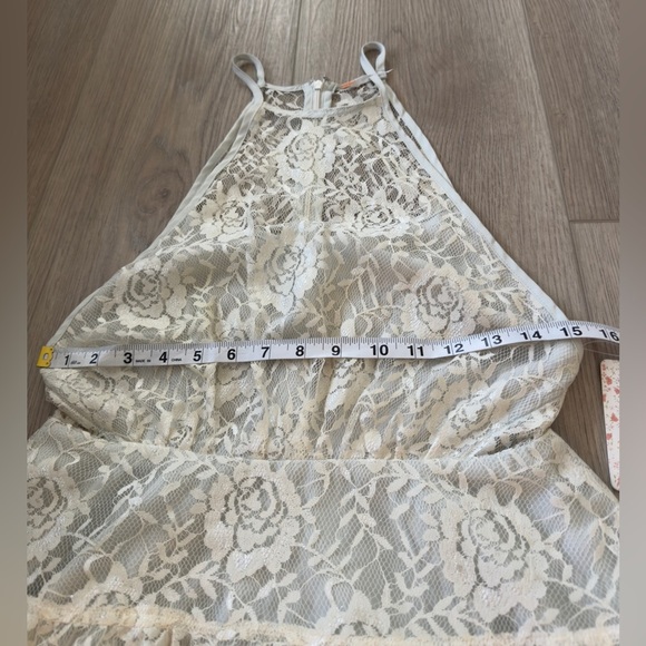 Free People White Lace Backless Dress. 👗 - Picture 8 of 13